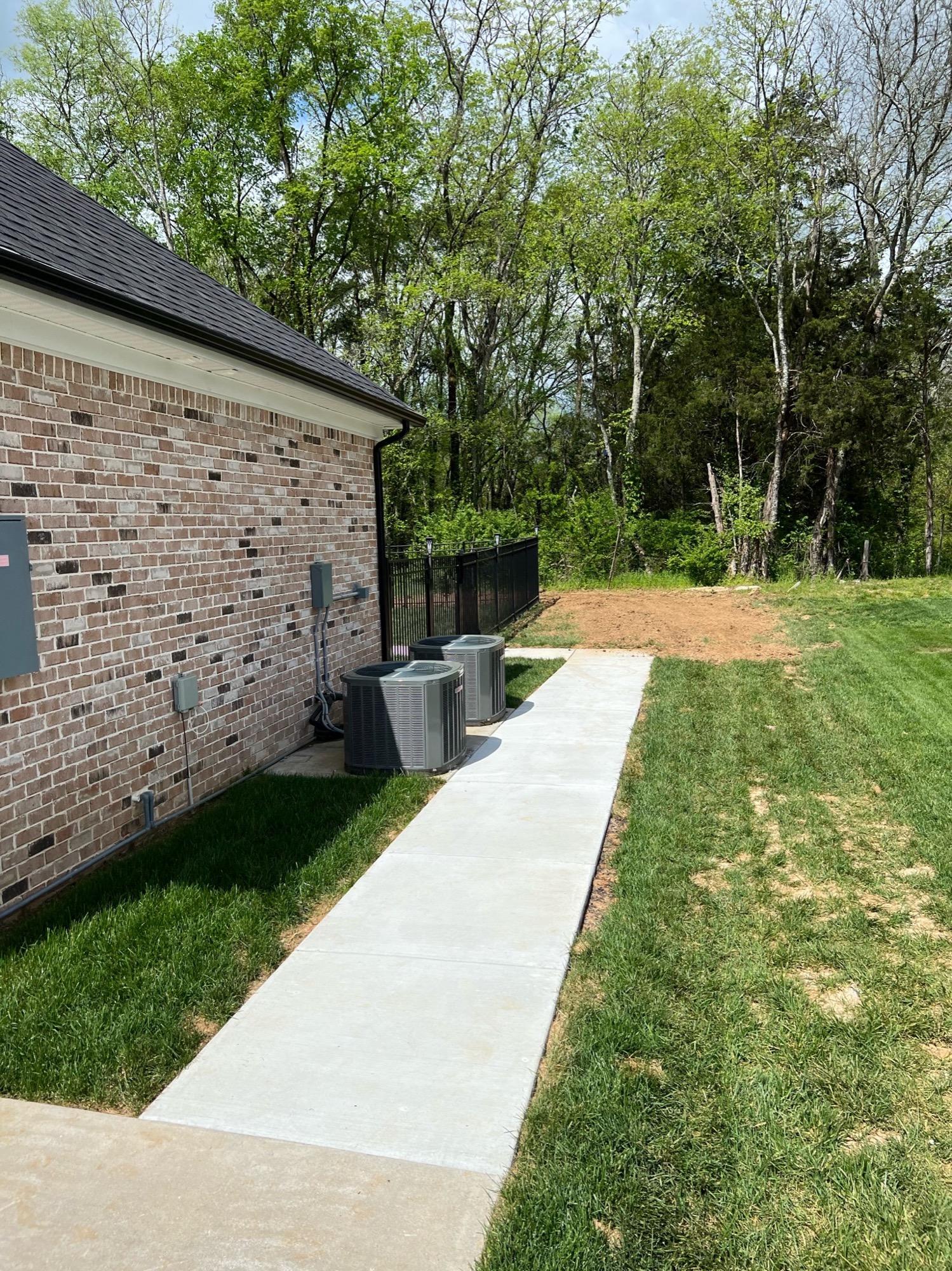 Sidewalk and approach flatwork — Complete Concrete TN