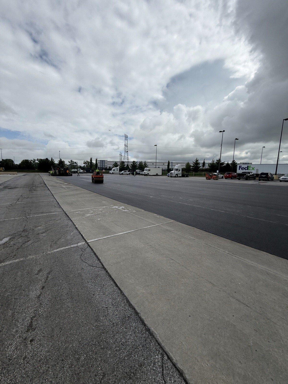 Asphalt photo 4 — Complete Concrete TN