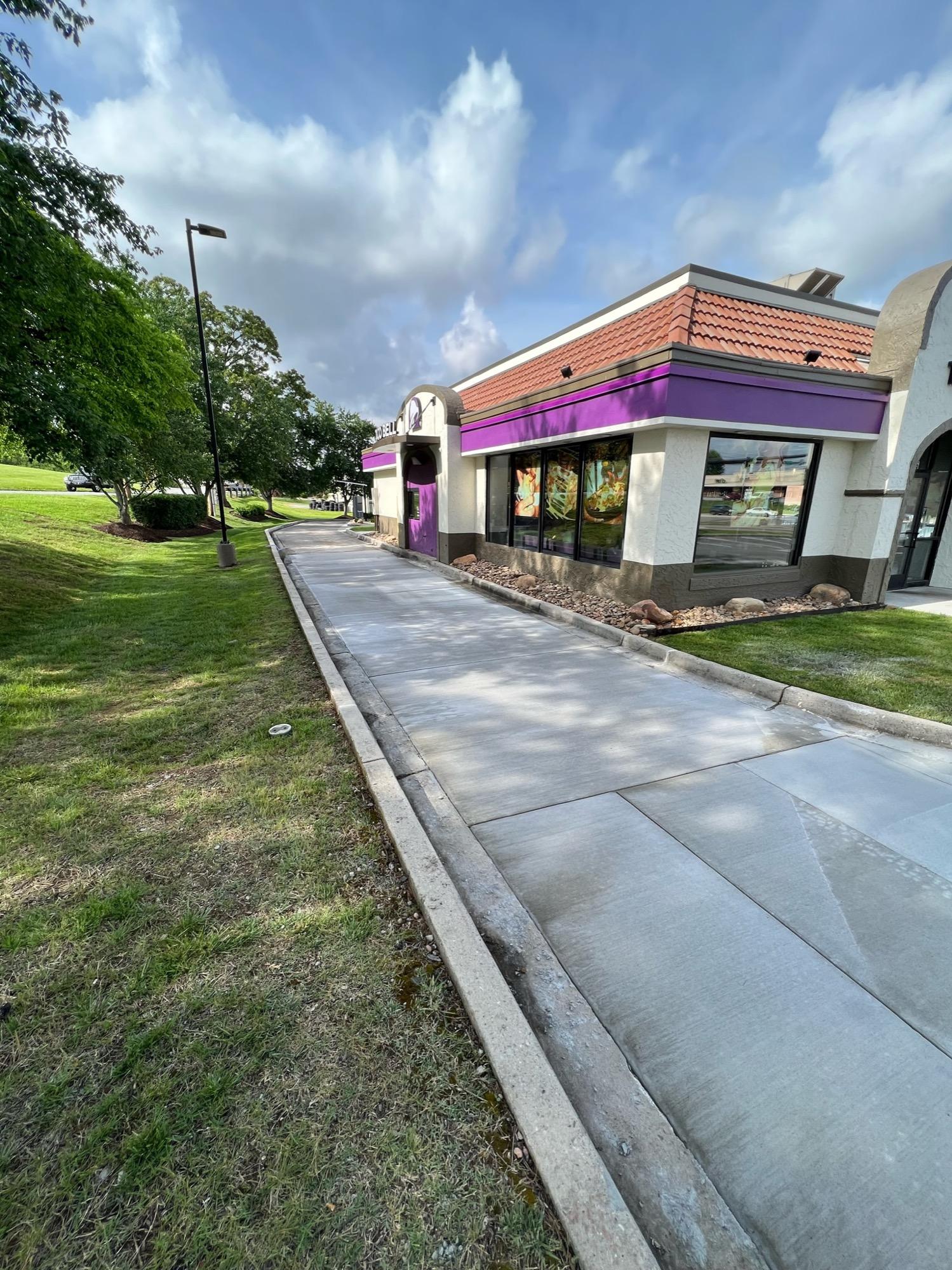 Concrete Sidewalks — Complete Concrete TN