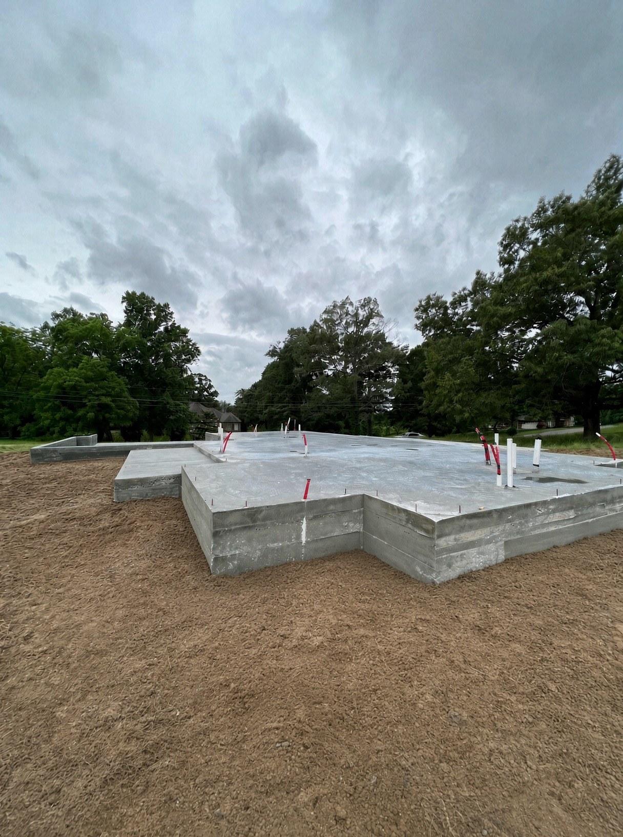 Formed slab foundation — Complete Concrete TN