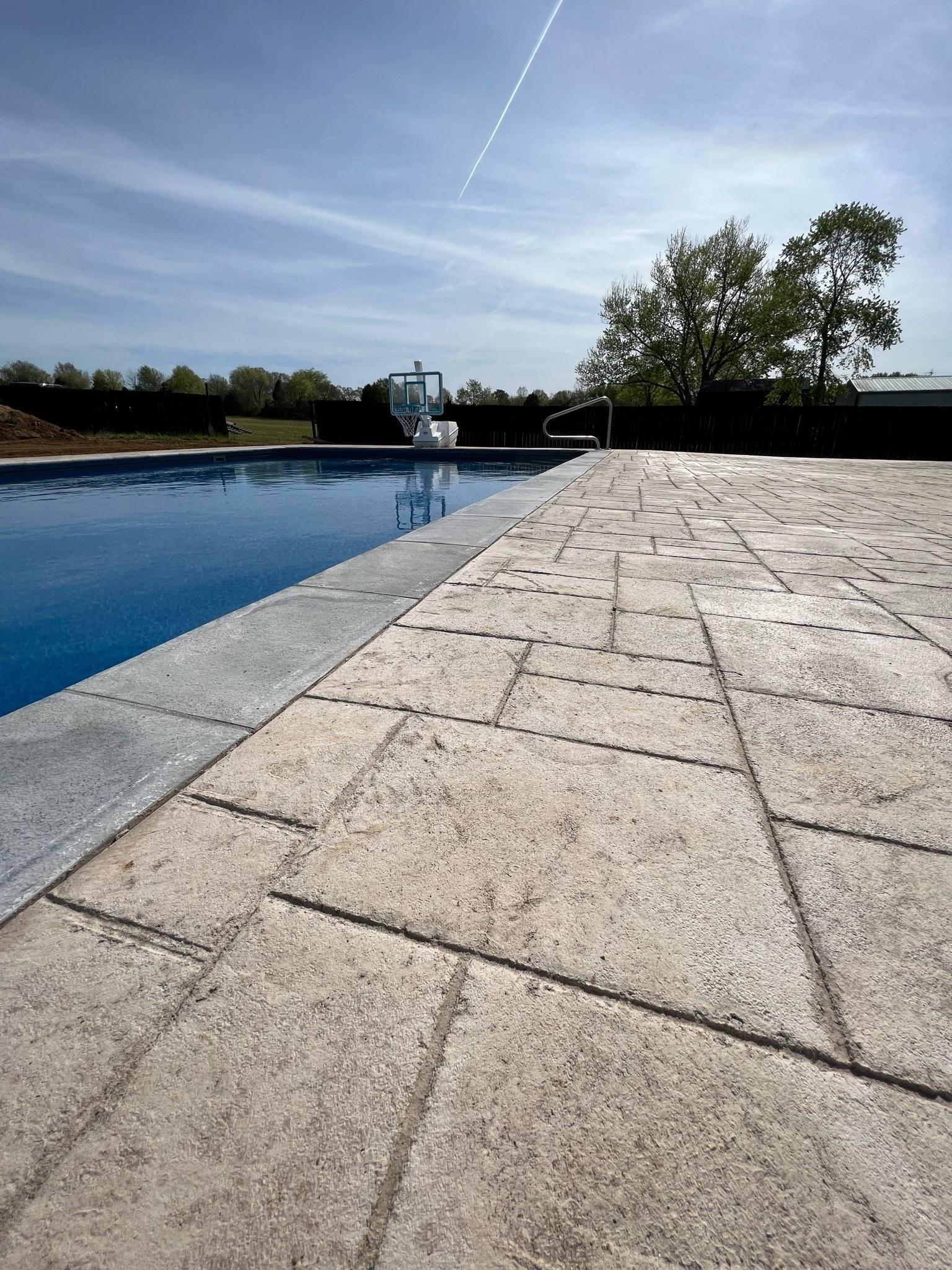 Concrete pool deck — Complete Concrete TN